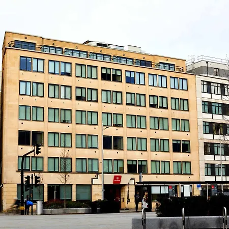Student-only Luxury Studio, Zed Alley 公寓