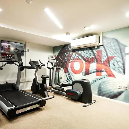 Student-only Luxury Studio, Zed Alley * Bristol